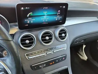 Mercedes-Benz GLC 2021 AWD GLC 300 4MATIC 4dr SUV