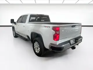 Chevrolet Silverado 2500HD 2021 4x4 LT 4dr Crew Cab SB