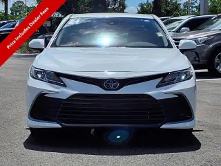 Toyota Camry 2024 LE 4dr Sedan