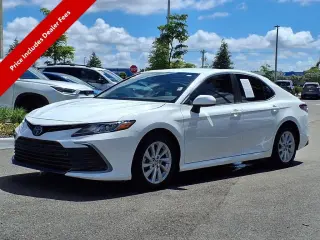 Toyota Camry 2024 LE 4dr Sedan