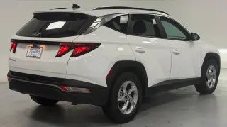 Hyundai TUCSON 2024 SEL 4dr SUV (lanzamiento a mitad de año)