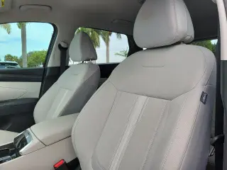 Hyundai TUCSON 2025 SEL 4dr SUV