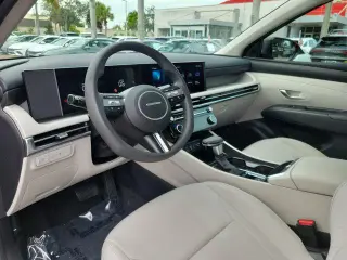 Hyundai TUCSON 2025 SEL 4dr SUV