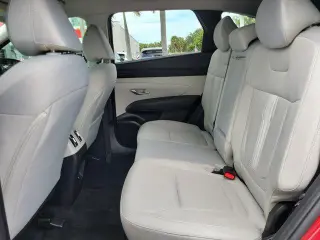 Hyundai TUCSON 2025 SEL 4dr SUV