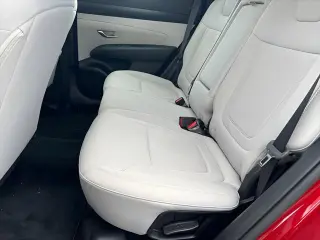Hyundai TUCSON 2026 SE 4dr SUV