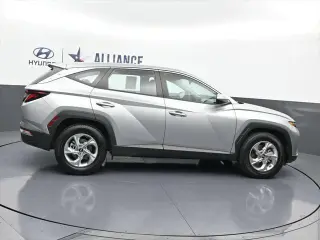 Hyundai TUCSON 2024 SE 4dr SUV
