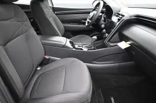 Hyundai TUCSON 2024 SE 4dr SUV