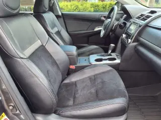 Toyota Camry 2013 SE 4dr Sedan