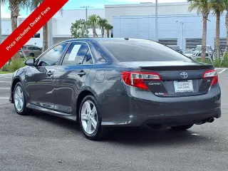 Toyota Camry 2013 SE 4dr Sedan