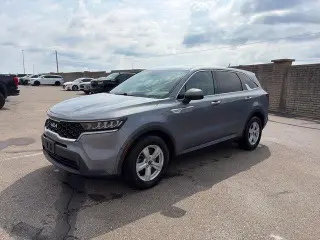 Kia Sorento 2022 LX 4dr SUV