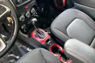 Jeep Renegade 2015 4x4 Trailhawk 4dr SUV