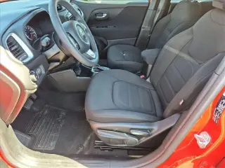 Jeep Renegade 2018 Latitude 4dr SUV
