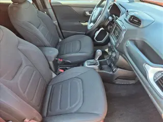Jeep Renegade 2018 Latitude 4dr SUV