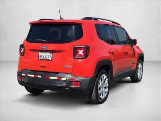 Jeep Renegade 2018 Latitude 4dr SUV