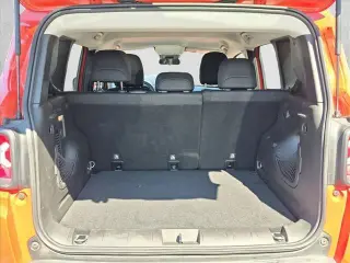 Jeep Renegade 2018 Latitude 4dr SUV
