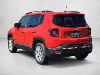 Jeep Renegade 2018 Latitude 4dr SUV