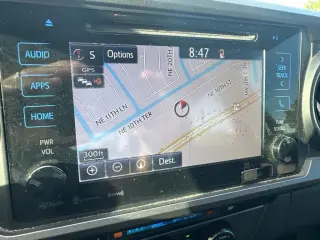 Toyota Tacoma 2017 4x4 TRD Todo Terreno 4p Doble Cabina 5.0 ft CB Corta 6A