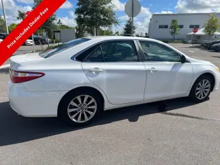 Toyota Camry 2016 XLE 4dr Sedán