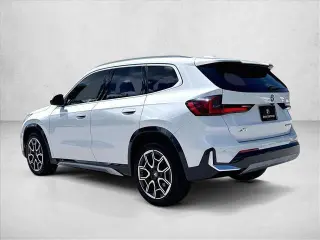 BMW X1 2023 AWD xDrive28i 4dr Vehículo de Actividad Deportiva Deportiva