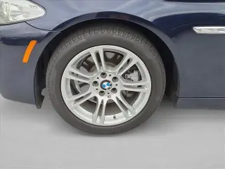 Sedán BMW 5 Series 2013 528i 4 puertas
