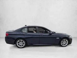Sedán BMW 5 Series 2013 528i 4 puertas