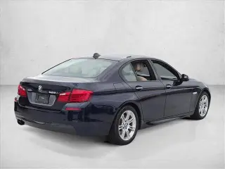 Sedán BMW 5 Series 2013 528i 4 puertas