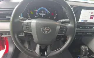 Toyota Camry 2025 SE 4dr Sedan
