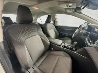 Toyota Camry 2025 LE 4dr Sedán