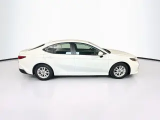 Toyota Camry 2025 LE 4dr Sedán