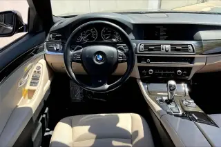 Serie 5 BMW 2013 535i Sedán 4p