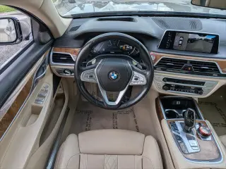 BMW Serie 7 2017 740i 4p Sedan