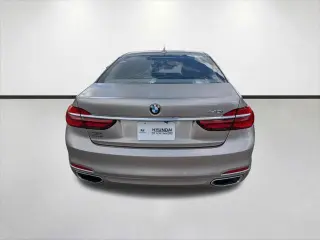 BMW Serie 7 2017 740i 4p Sedan