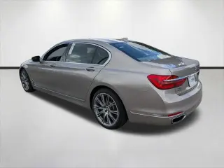 BMW Serie 7 2017 740i 4p Sedan