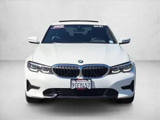 BMW Serie 3 2021 330e 4dr Sedán