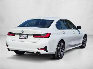 BMW Serie 3 2021 330e 4dr Sedán