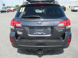Subaru Outback 2011 AWD 2.5i Limited 4dr Wagon