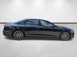 Audi A8 L 2022 AWD quattro 55 TFSI Sedán 4p