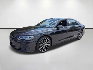 Audi A8 L 2022 AWD quattro 55 TFSI Sedán 4p