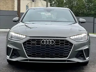 Audi A4 2024 AWD quattro S línea Premium Plus 45 TFSI 4p Sedan
