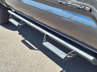 Toyota Tacoma 2023 4x2 TRD Todo Terreno 4p Cabina Doble 5.0 ft CB