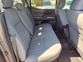 Toyota Tacoma 2023 4x2 TRD Todo Terreno 4p Cabina Doble 5.0 ft CB