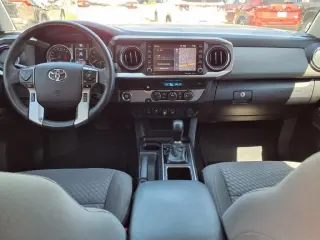 Toyota Tacoma 2023 4x2 TRD Todo Terreno 4p Cabina Doble 5.0 ft CB