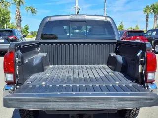 Toyota Tacoma 2023 4x2 TRD Todo Terreno 4p Cabina Doble 5.0 ft CB