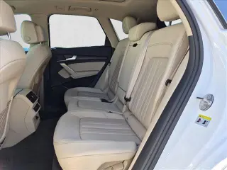 Audi Q5 2023 AWD quattro línea S Premium 45 TFSI 4p SUV