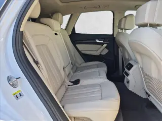 Audi Q5 2023 AWD quattro línea S Premium 45 TFSI 4p SUV