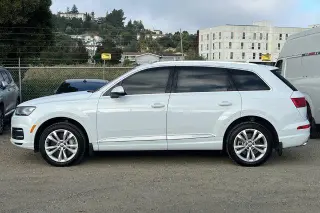 Audi Q7 2019 AWD quattro SE Premium 45 TFSI 4p SUV