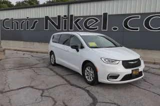 2025 Chrysler Pacifica