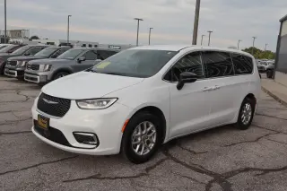 2025 Chrysler Pacifica