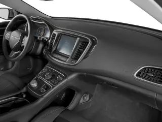 2016 Chrysler 200