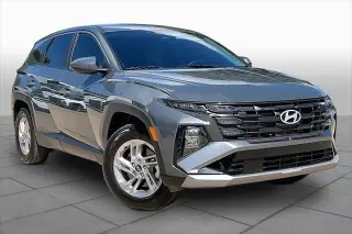Hyundai TUCSON 2025 SE 4p SUV